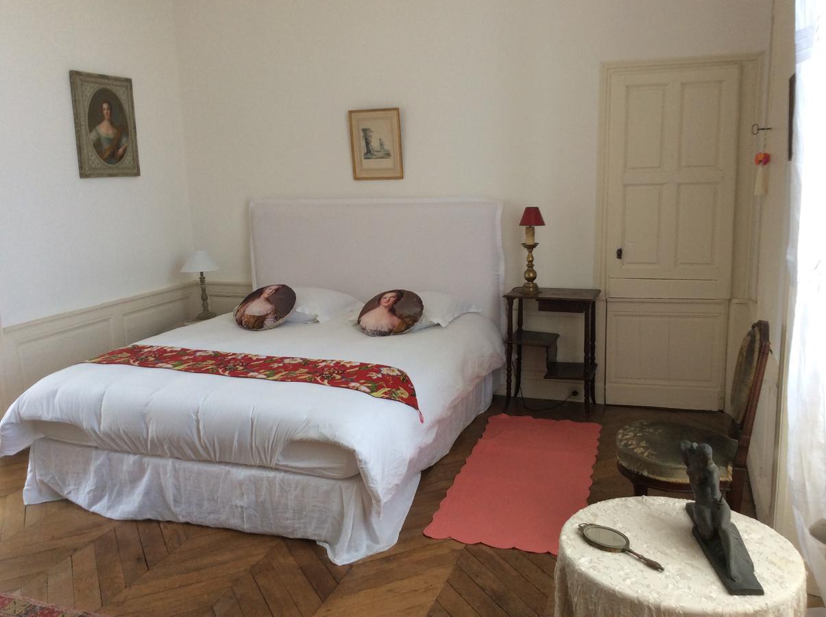 Hotel Des Tailles Mortagne-au-Perche Εξωτερικό φωτογραφία